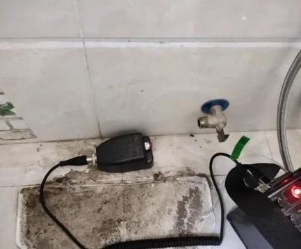 怀安屋顶漏水维修公司分享下卫生间漏水的危害及解决方法